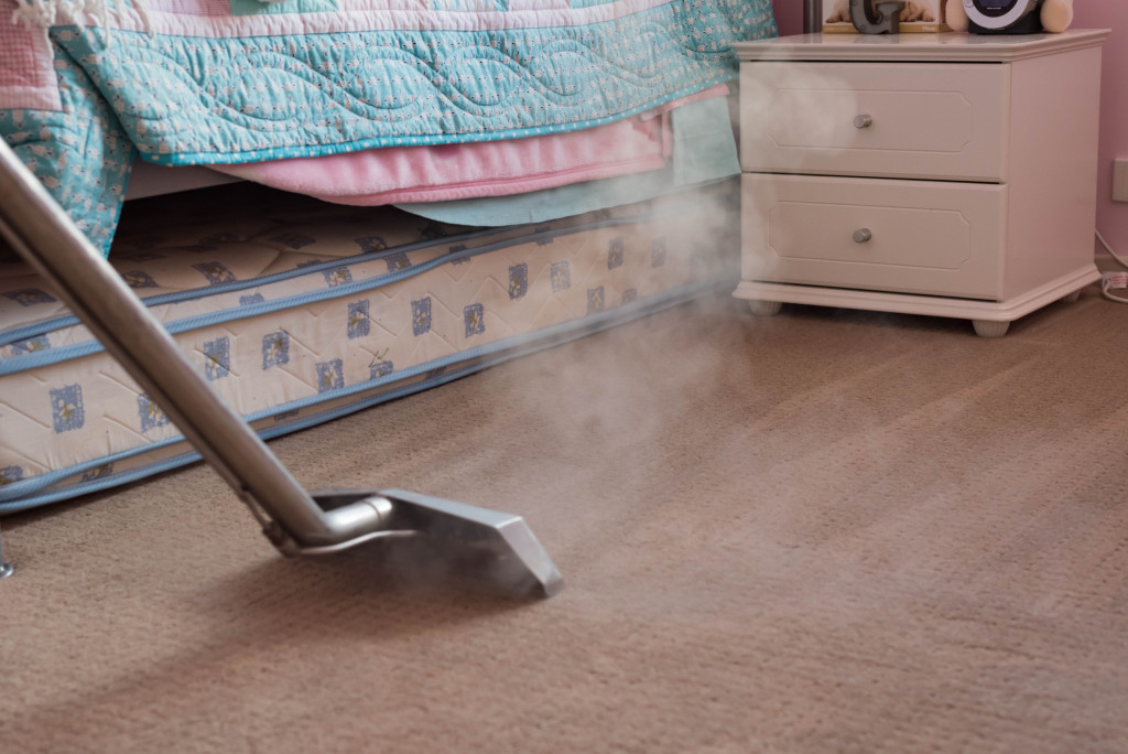 steam cleaning carpeted floor