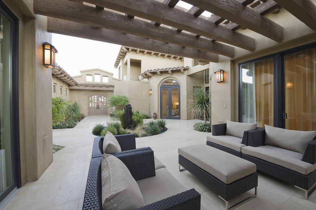 outdoor living area